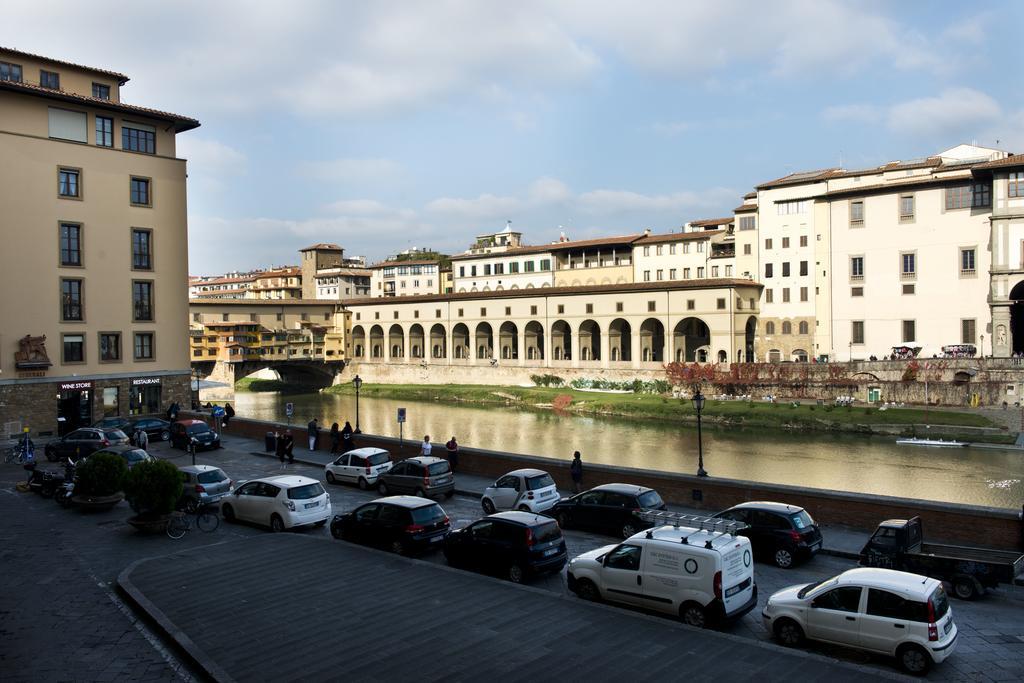 Ponte Vecchio's View Firenze